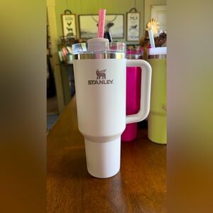 Stanley 2.0 - BRILLIANT WHITE 🤍🤍🤍